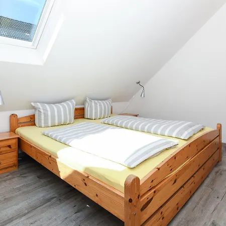 Landsted Reit- Und Maack *